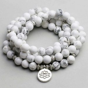 Bracelet Mala "Lotus" de 108 perles en Howlite Blanche - L'univers-karma